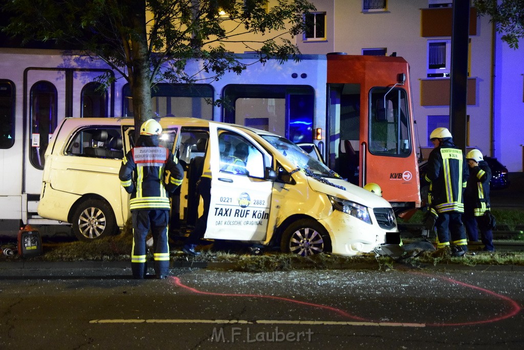 VU PKW Strab Koeln Niehl Amsterdamerstr Friedrich Karlstr P199.JPG - Miklos Laubert